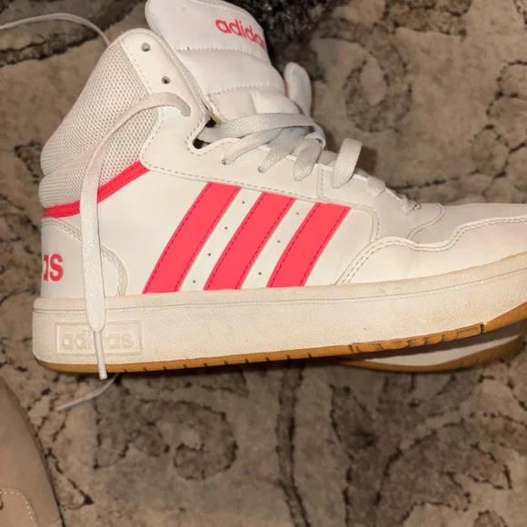 Adidas White and Pink High-Tops sz 8 vintage - Picture 9 of 9